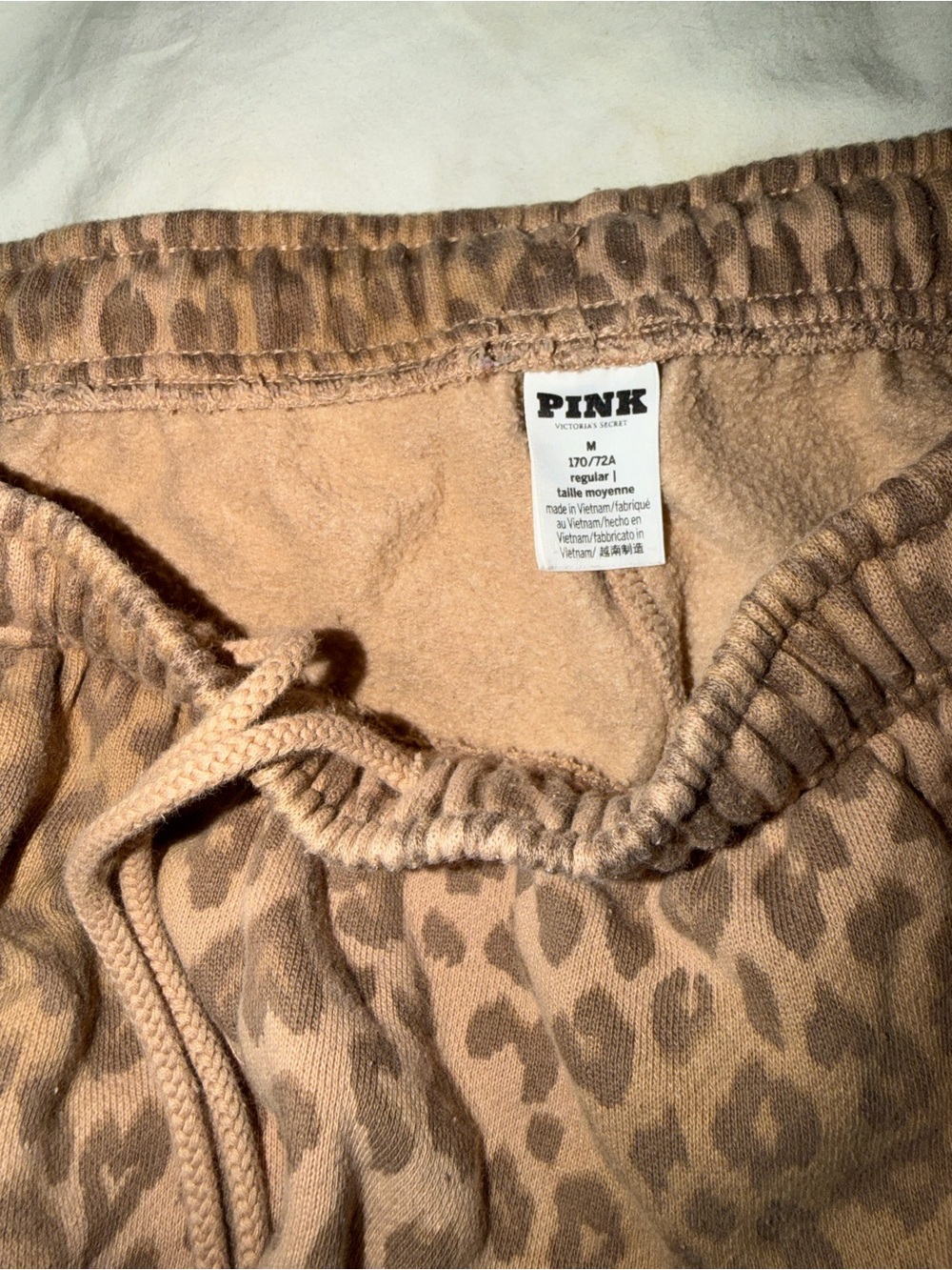 PINK Victoria's Secret Leopard Print Joggers - Tan - Picture 4 of 6